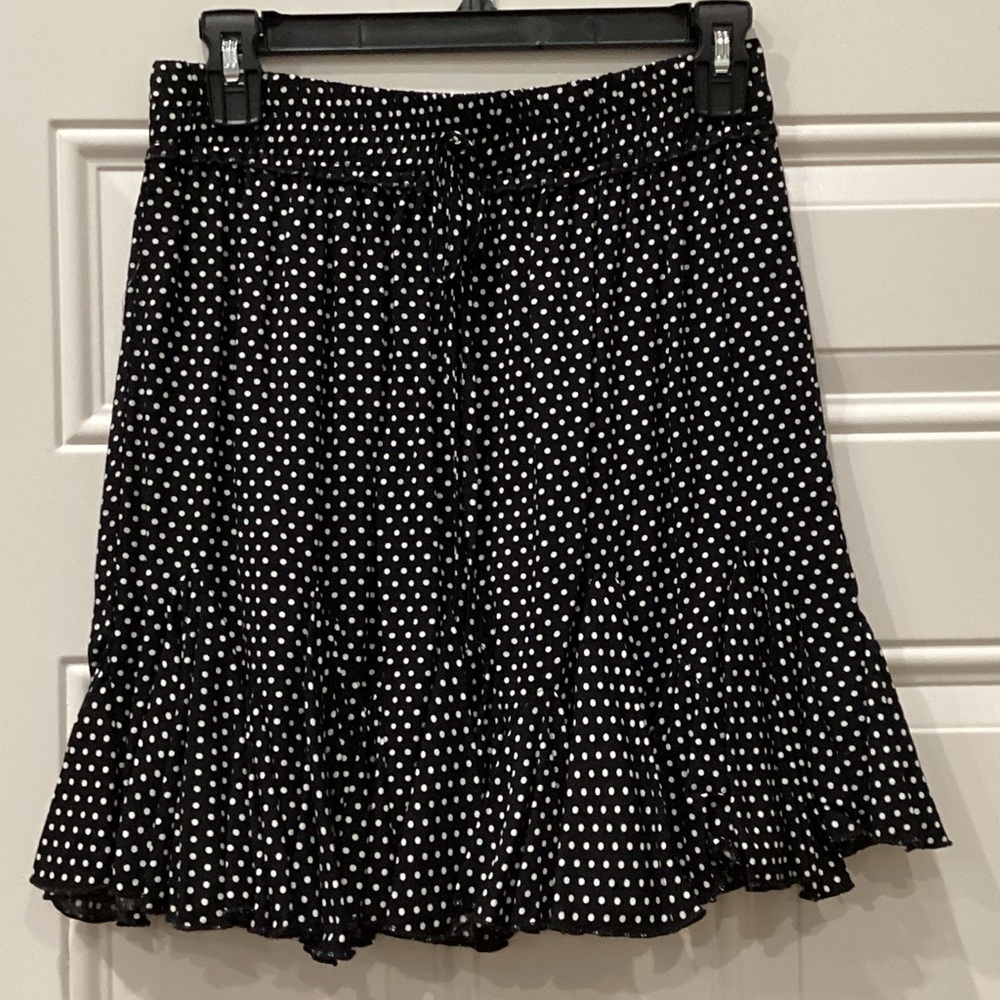 New By Together Circle Skirt Black & White Polka Dot Size Large (Item#SR003)